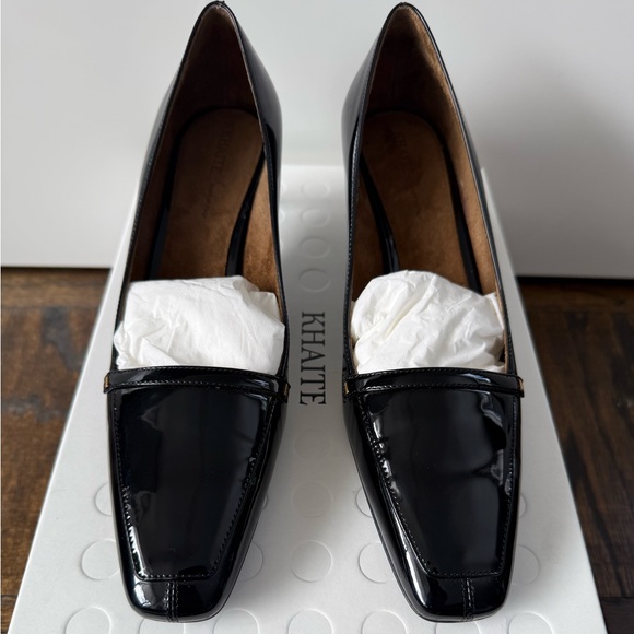 KHAITE Shoes - KHAITE Patent Leather Pumps - 6.5